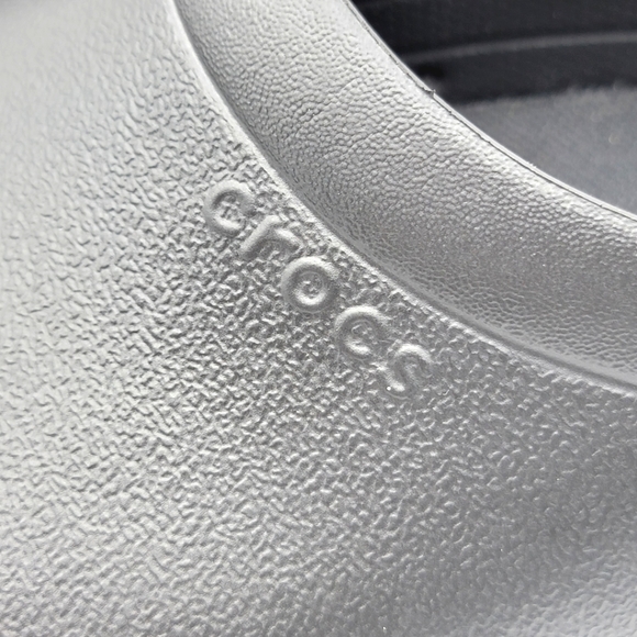 CROCS ON-THE-CLOCK LITERIDE WORK SLIP-ON. SIZE W-10 M-8. S1010 - Picture 4 of 7